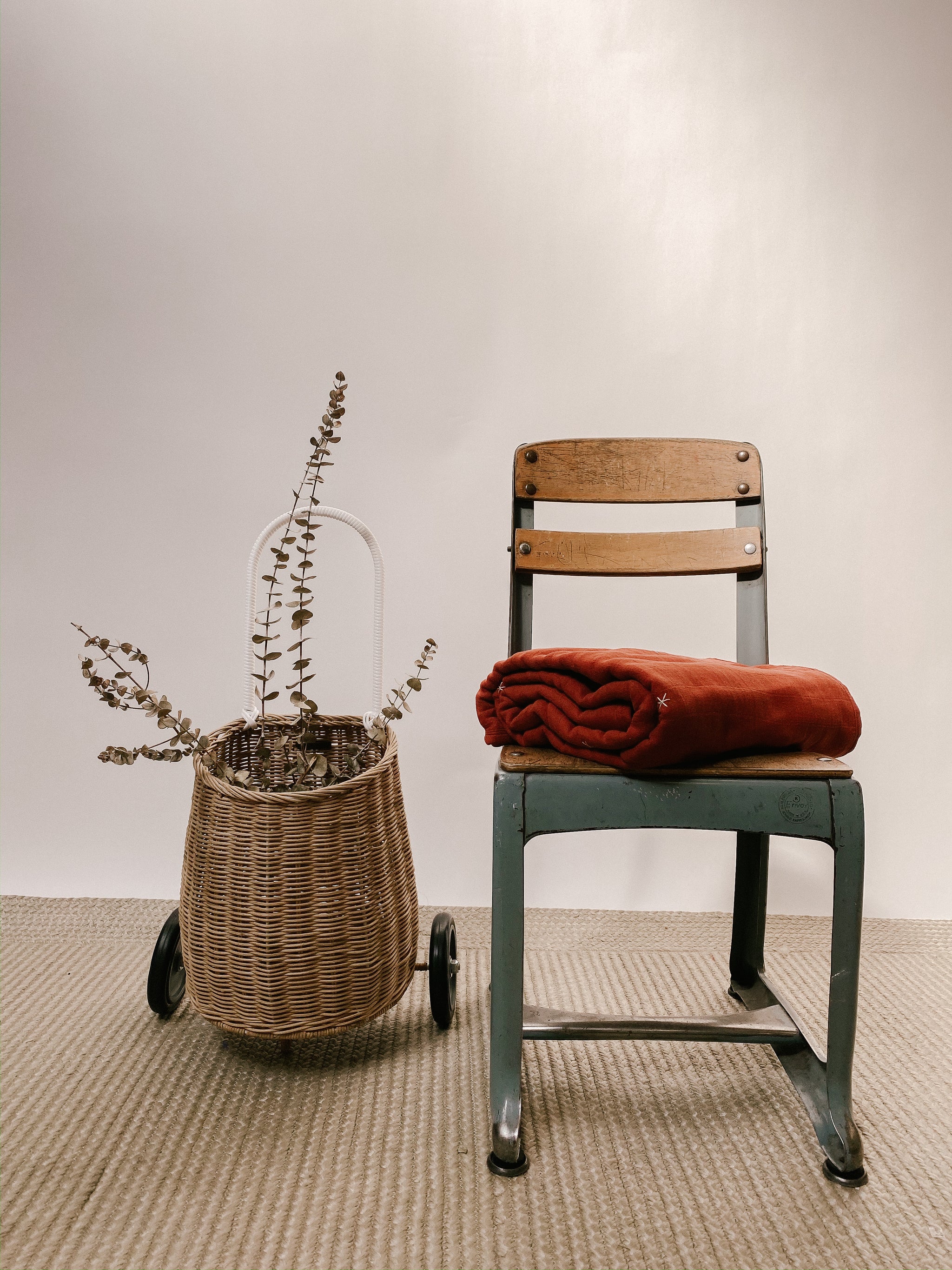 Mille Feuille Throw Blanket - Cayenne