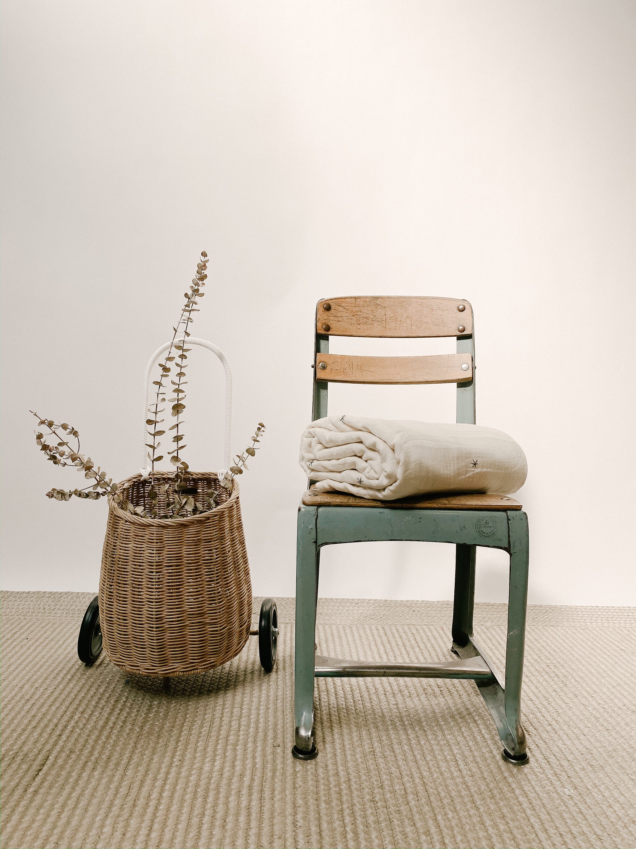 Mille Feuille Throw Blanket - Natural